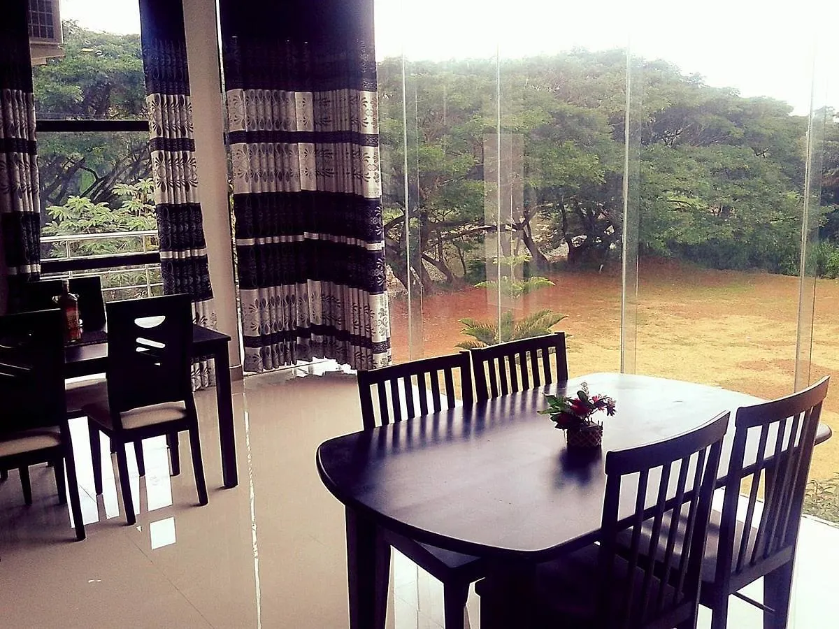 Nice Place Hotel Kandy